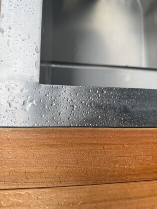 Brushed stainless rim